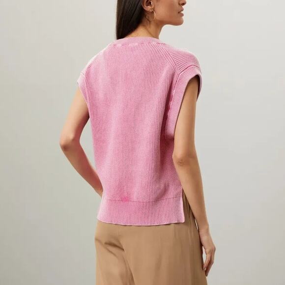 Boss Furray Knit Top Relaxed Fit Short Sleeve V-Neck Sweater Pink Large - Picture 2 of 10